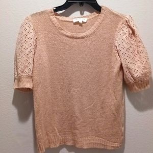 Short sleeve, round neck sweater, size S